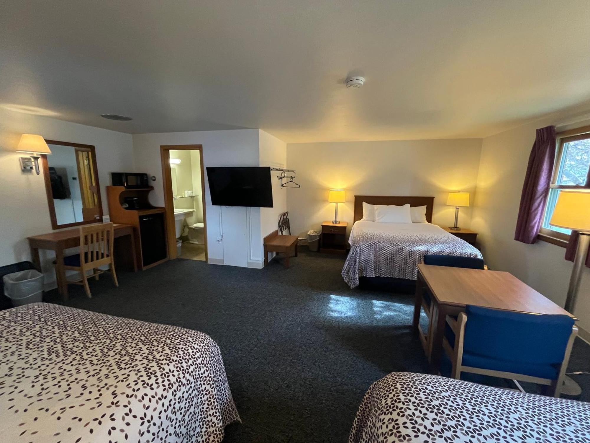 Bay Motel Грийн Бей Екстериор снимка